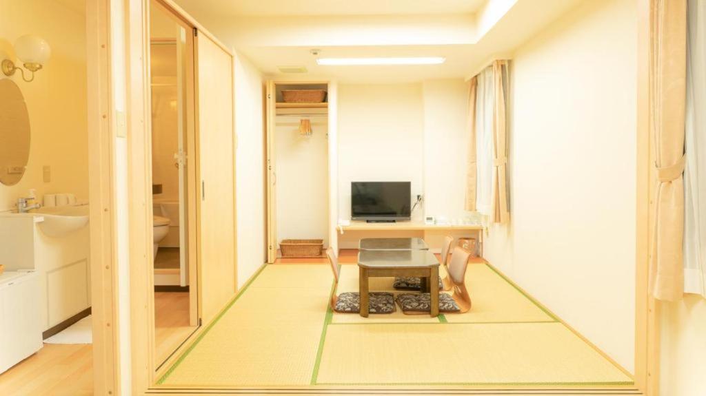 Smile Hotel Nishiakashi Exterior foto